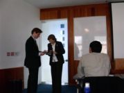 Subhi Khudari gives a gift to Prof. Davila