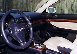 audi_15_passenger_ovrvw.jpg