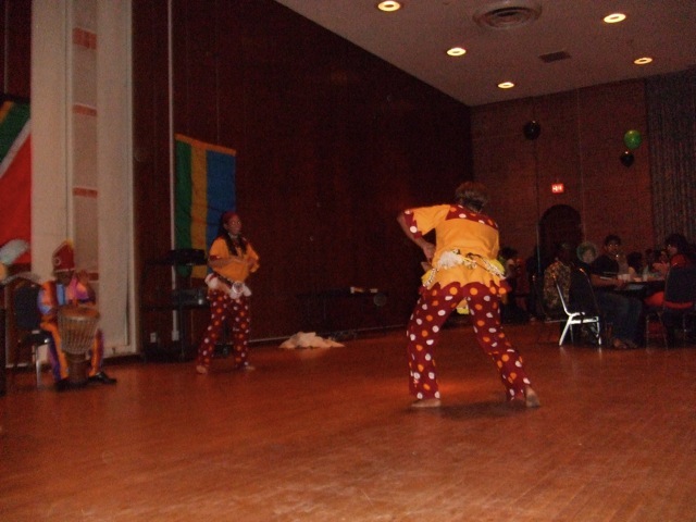 TasteOfAfr380.JPG