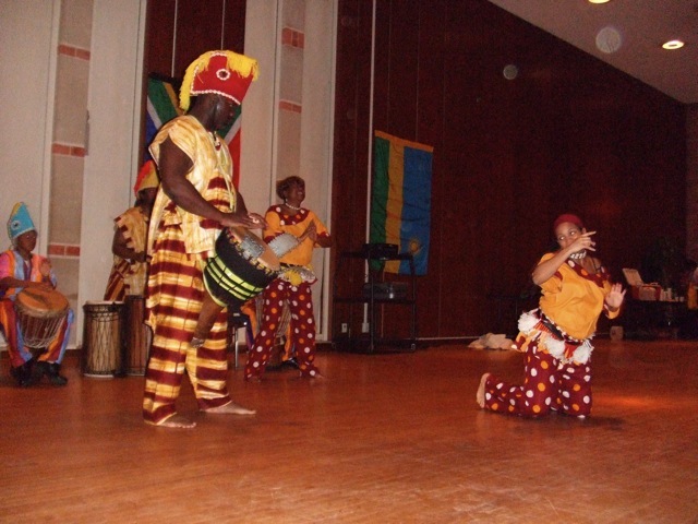 TasteOfAfr382.JPG