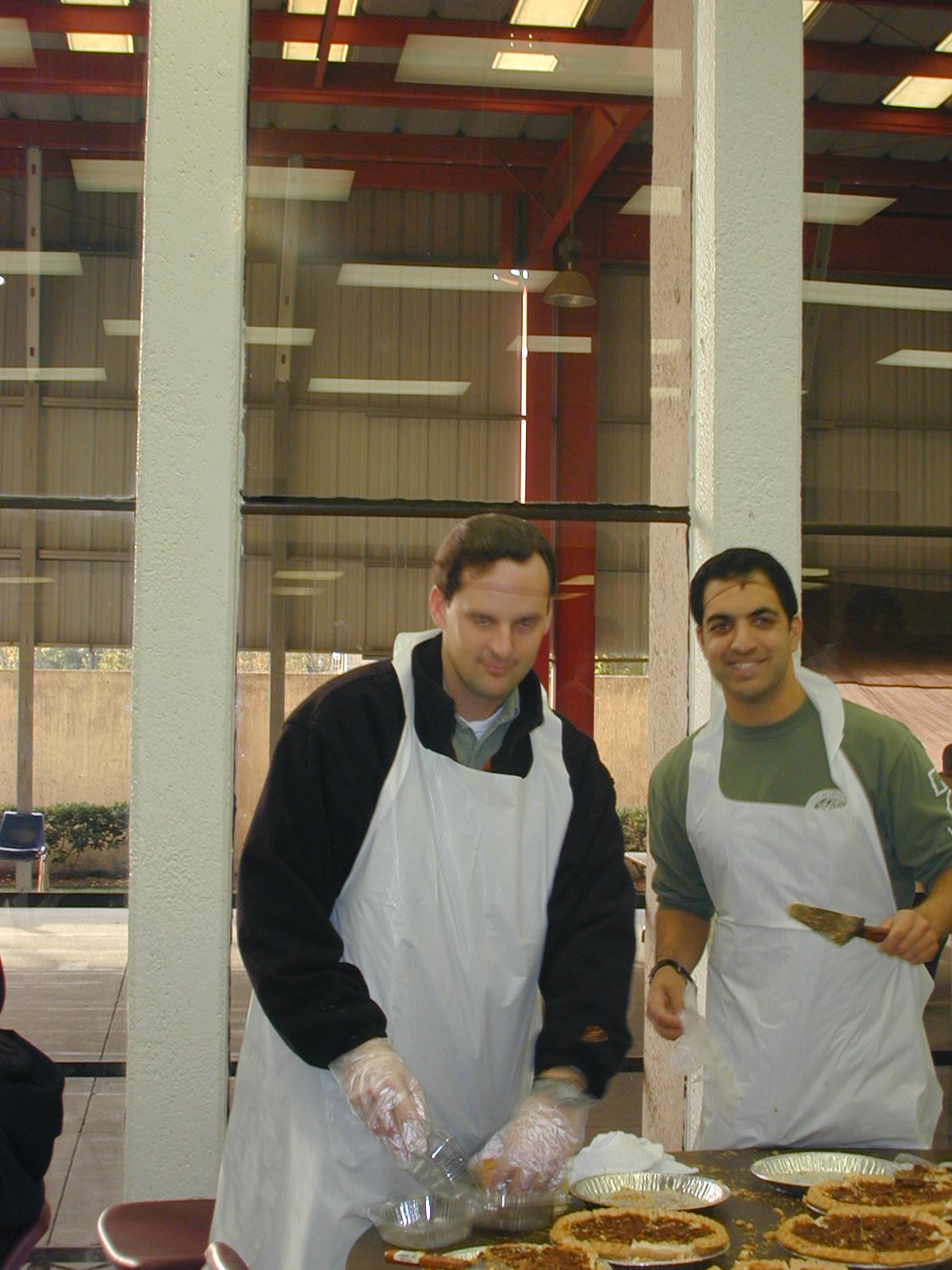 Turkey_day06.jpg 
1,200 x 1,600 JPEG-compressed image 
(224,992 bytes)